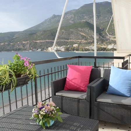 Captain'S Home Loutraki Exterior foto