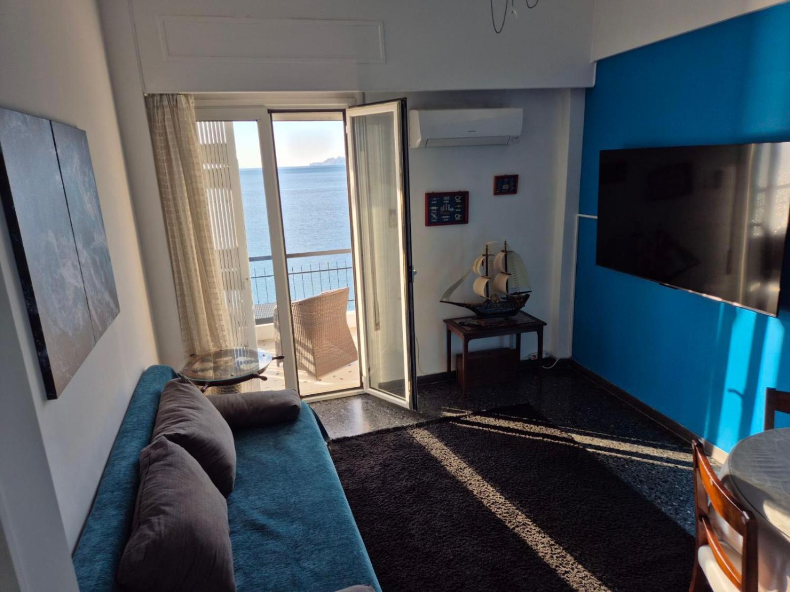 Captain'S Home Loutraki Exterior foto